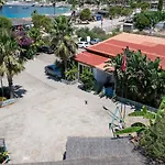 Κάμπινγκ Social *
