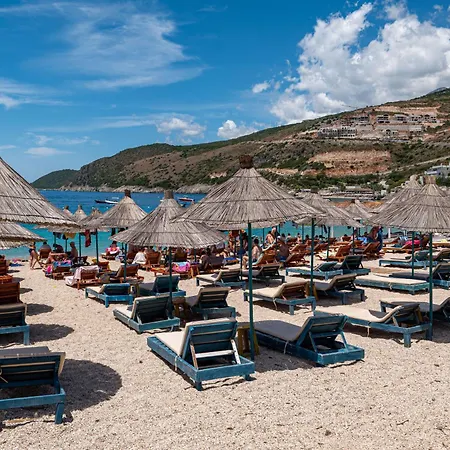 Camping Social *