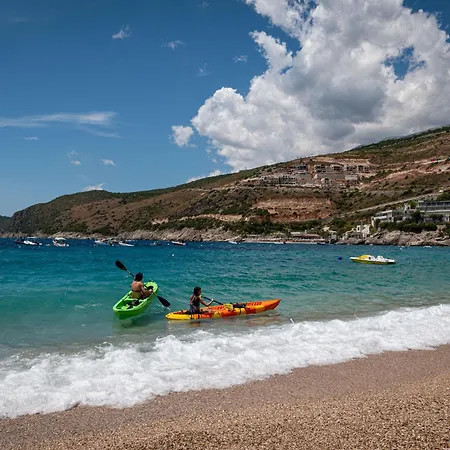 Social Campsite Jal