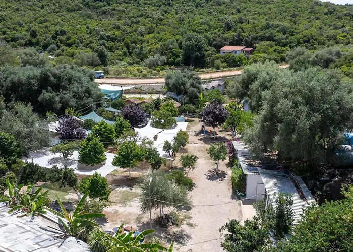 Social Kamp alanı Jal